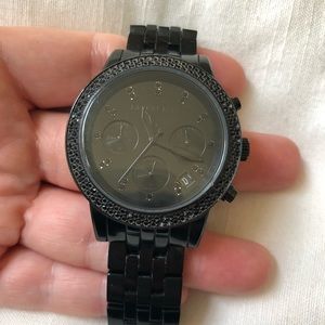 Michael Kors MK 5527 watch